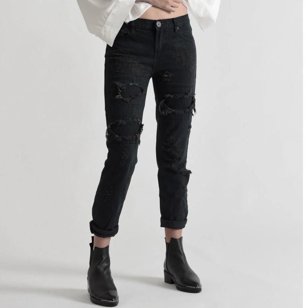 One Teaspoon Black Distressed Boyfriend Jeans